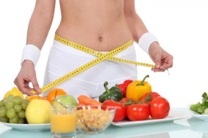 Medir su cintura mientras pierde peso con una dieta proteica